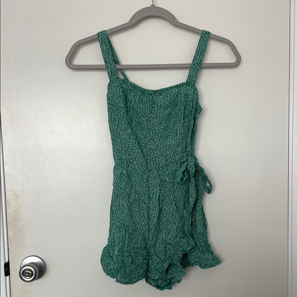 Hollister Green and White Floral Romper